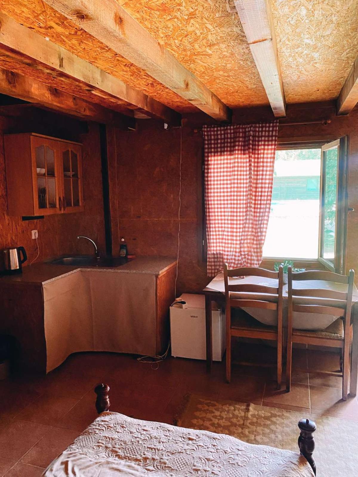Wooden Village Resort Ponari Oda fotoğraf