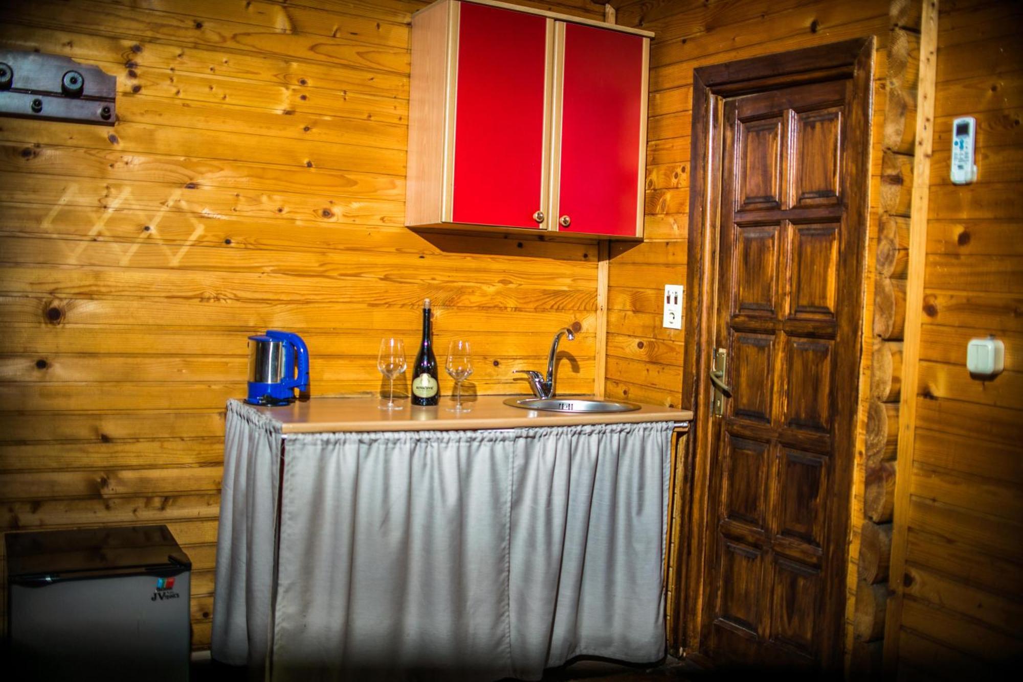 Wooden Village Resort Ponari Dış mekan fotoğraf