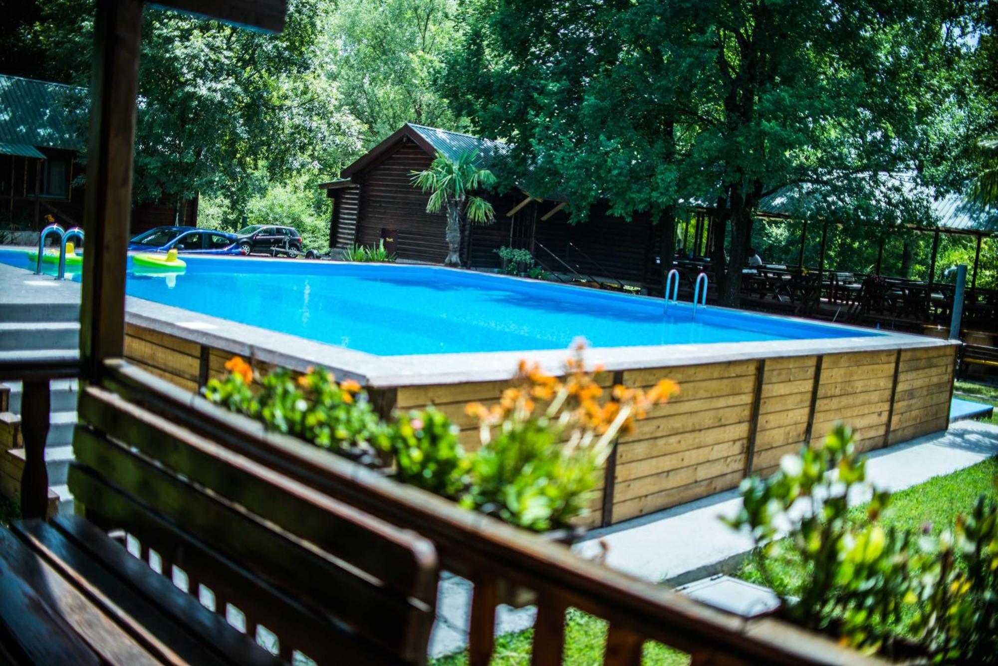 Wooden Village Resort Ponari Dış mekan fotoğraf