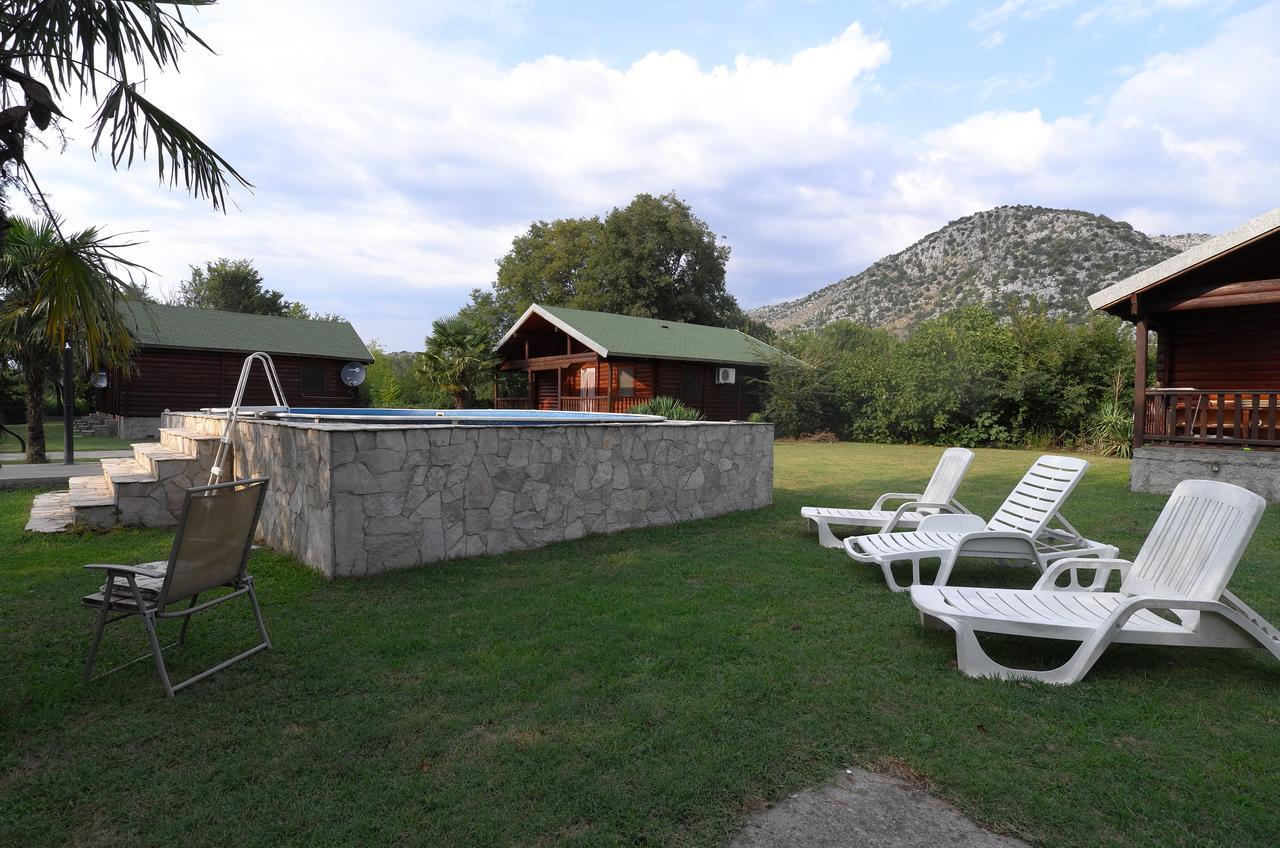 Wooden Village Resort Ponari Dış mekan fotoğraf